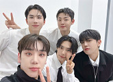 에이스(A.C.E), 콘셉트에 진심…PETFLIX 오피스 코미디 신작 'My Girl' 화제성 ing