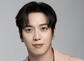정용화, 영화 ‘단골식당’ 캐스팅…2025년 개봉 목표