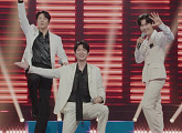 '한일톱텐쇼' 손태진ㆍ신성ㆍ에녹, 린ㆍ리에ㆍ전유진ㆍ아이코 등 출연진과 노래 대결