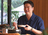 '나혼자산다' 이장우, 남한산성 백숙거리 닭도가니탕ㆍ더덕구이 먹방→요가&꾸리살 육회