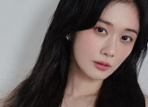 장나라 측 "전 소속사 관계자 사망과 관계 없어"