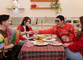 브라이언, 박준형ㆍ에일리ㆍ황보 집 초대…특별한 연말 파티(4인용식탁)