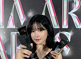 조유리, 'AAA 2024' 2관왕 쾌거…글로벌 인기+존재감 증명