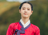 '춘화연애담' 고아라, "그 시대에 제가 태어났다면 아마 화리일 것"