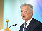 문재인 전 대통령, 이재명 후보 당선 확실에 "위대한 국민의 선택”