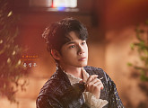 옹성우, ‘셰익스피어 인 러브’로 성공적 연극 데뷔 "많은 사랑 감사"