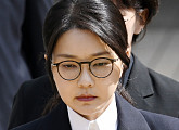 [종합] 김건희 여사 구속…전직 대통령 부부 동시 구속