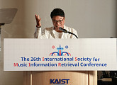 이수만, ISMIR 2025서 AI 시대 CT 비전 공개
