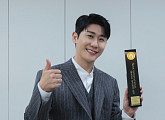 영탁, 서울드라마어워즈 수상…무대→예능까지 활약 행보