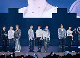 세븐틴, 日 4대 돔 투어 성료…42만 관객 홀렸다