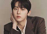 황민현, 팬미팅 '도화원' 개최…서울·도쿄 6회 공연 대장정