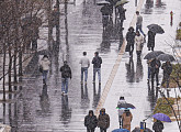 [오늘 날씨] 낮 최고 17도…오전까지 중부 곳곳 비·눈