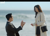 [종합] '스프링 피버' 안보현·이주빈, 바닷가 키스 결말…후속 드라마 '세이렌'