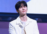 황민현, 일본 팬미팅 성료…전석 매진→현지 생중계