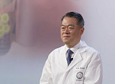 '명의' 신승윤 교수가 전하는 제대로 된 칫솔질과 잇몸 관리법