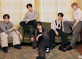 어센트, '뮤직뱅크'서 'The Boy In The Mirror' 무대 공개…밴드기린 윤혜린 지원사격