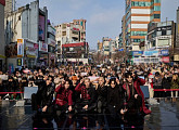 올아워즈, 타이틀곡 무대→챌린지·토크까지…버스킹 쇼케이스 '열기 후끈'