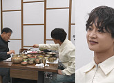 '나혼자산다' 민호, 아빠 최윤겸 감독위해 커피차→고기 맛집 식사 '부전자전'