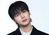 변우석, 아더에러 얼굴 됐다…열일 행보 지속