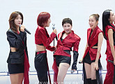쥬얼리 완전체 재회…서인영·조민아 불화설 종결