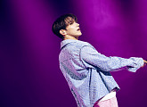 2PM 준케이, 서울의 낮과 밤 물들인 팬사랑