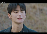 [종합] '내일도 출근!' 박지현, 사내 공개 연애 후폭풍 돌파…서인국 퇴사 예고