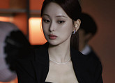 ‘유부녀 킬러’ 문승유, 대본 삼매경 비하인드 포착