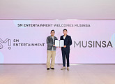 [스톡 브리핑] SM, 무신사와 아티스트 IP 사업 확장