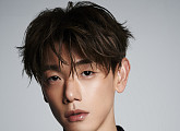 에릭남, 부산국제영화제 개막식 레드카펫 선다…영화 배우로 초청