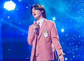 '금타는 금요일' 김용빈, 한혜진 '마지막 연인' 열창