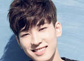 세븐틴 원우, 소녀시대 비하글 자필 사과 “끊임없이 반성하겠다”