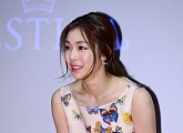 [BZ포토] 김연아, 영화관 밝히는 여신 미모