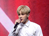 [BZ포토] 몬스타엑스 형원, "아이콘-세븐틴과 친해요"