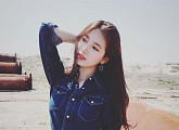 ‘함부로 애틋하게’ 수지, 청청패션 완벽 소화…무슨 상황?