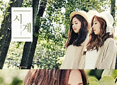 채원X채경, ‘시계’ 미리듣기 영상 공개 ‘짝사랑 공감송’