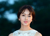 [BZ포토] 김소현, 빼꼼 내민 복근