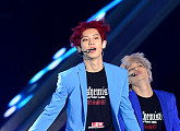 [BZ포토] 엑소 찬열, 찰랑이는 머릿결