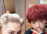 ‘엠카운트다운’ 엑소 카이-찬열, 대기실 인증샷 “미니팬미팅 스탠바이”