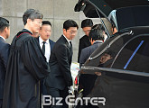 [BZ포토] 운구 되는 故 김성민의 관
