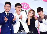 [BZ포토] 김대희-권재관-박소영-정명훈, 화기애애한 손하트