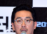 [BZ포토] '터널' 하정우, "먼지가 가장 괴로웠다"