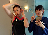 여자배구 김연경·양효진, 경기장 밖에선 깜찍 매력 '상큼해'