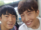이시언ㆍ강기영 “멋진 형님들이 활약하는 더블유, 오늘도 본방사수”