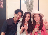 지은성X나해령X안연홍, '내 마음의 꽃비' 주역들의 샴페인 파티