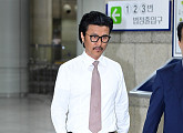 [BZ포토] 사기 혐의로 법정 출두하는 이주노