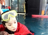 'W' 한효주, 수중 촬영 장면 공개 "즐거웠던 수중 촬영 감사해요"