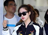 [BZ포토] 티아라 은정, 공항 평정한 센 언니