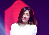 [BZ포토] 에이핑크 정은지, 달콤한 목소리에 귀가 녹네