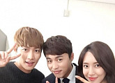 '여자의 비밀' 오민석ㆍ김윤서ㆍ권시현, 시청률 20% 돌파 자축 "감사합니다"
