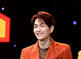 [BZ포토] 샤이니 온유, 미소가 아름다운 남자